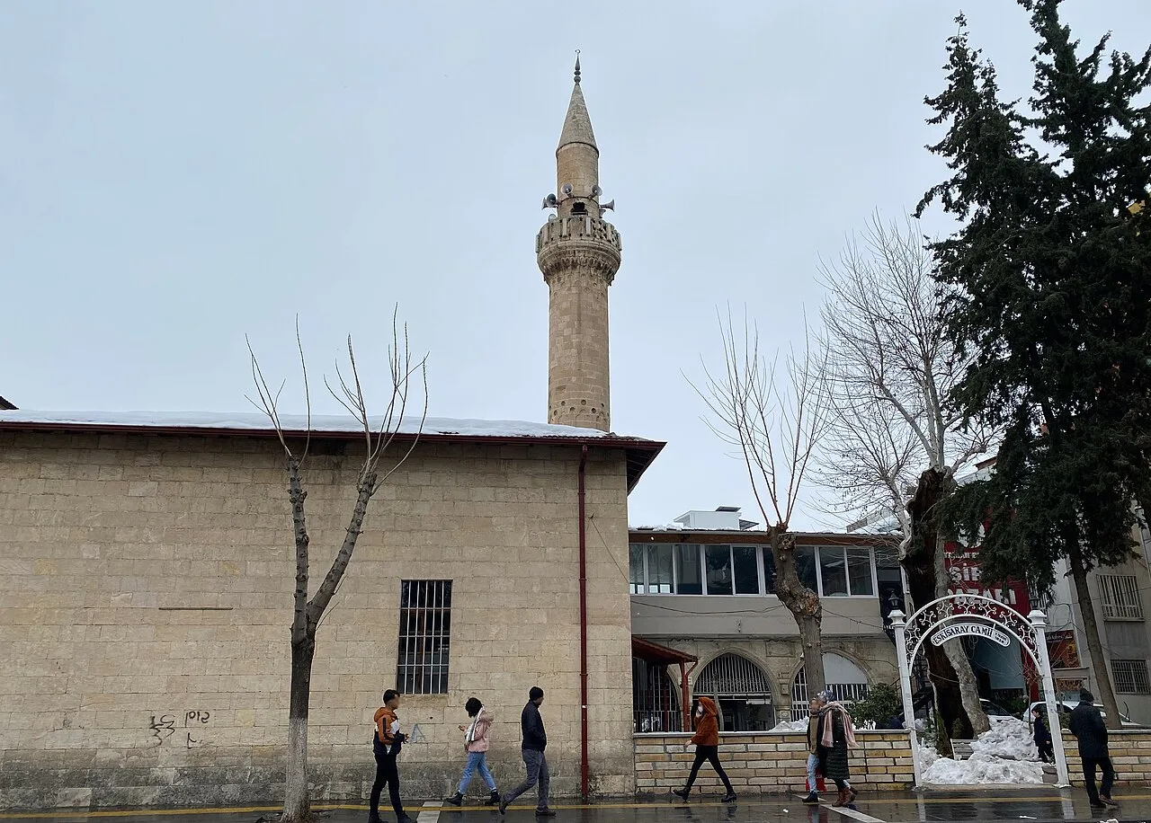 Eskisaray Camii - Adıyaman