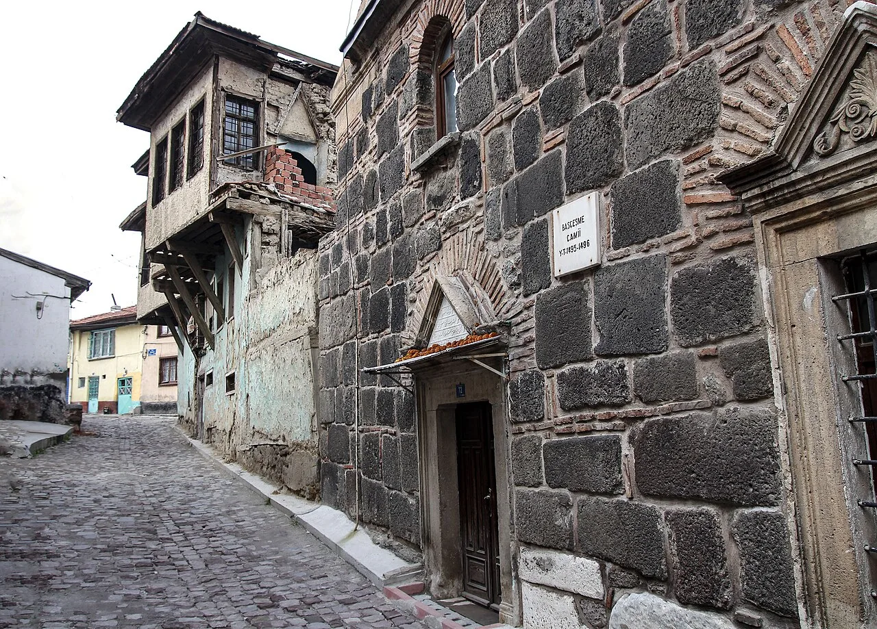 Baş Çeşme Mosque - Afyonkarahisar