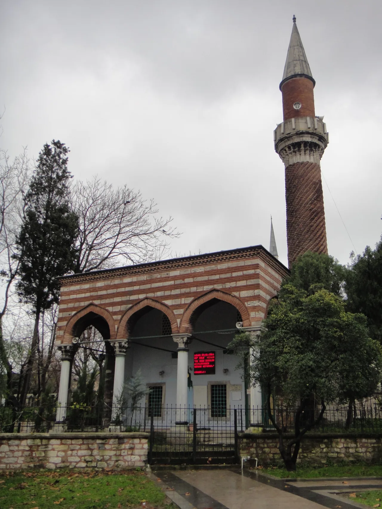 Burmalı Mosque - Afyonkarahisar