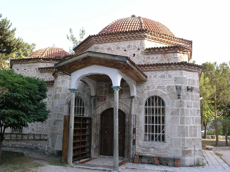 Tomb of Shirvanli Baba - Amasya