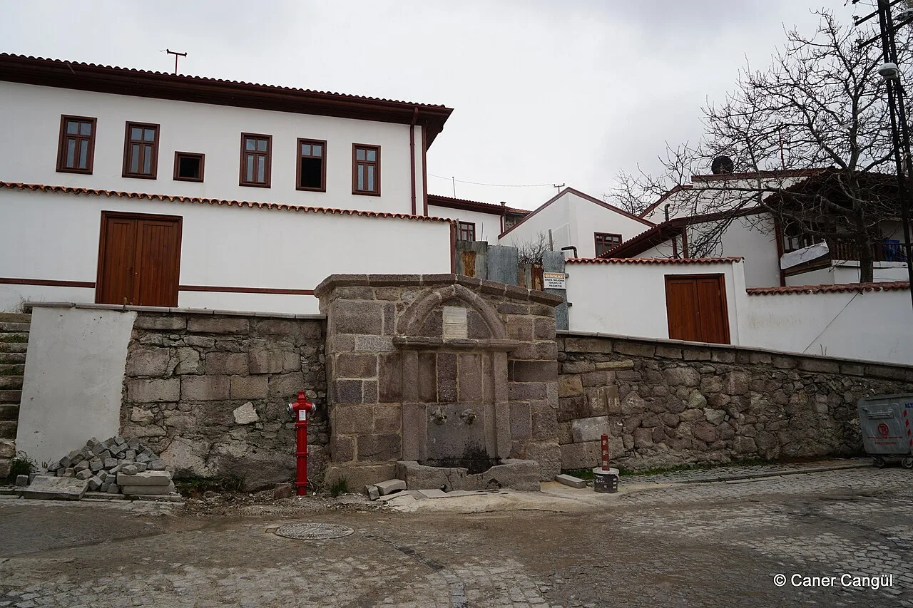 Emine Hanım Çeşmesi - Ankara