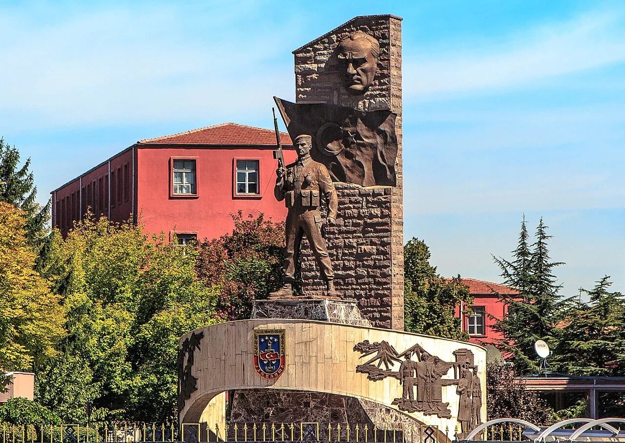 Jandarma Genel Komutanlığı Anıtı - Ankara