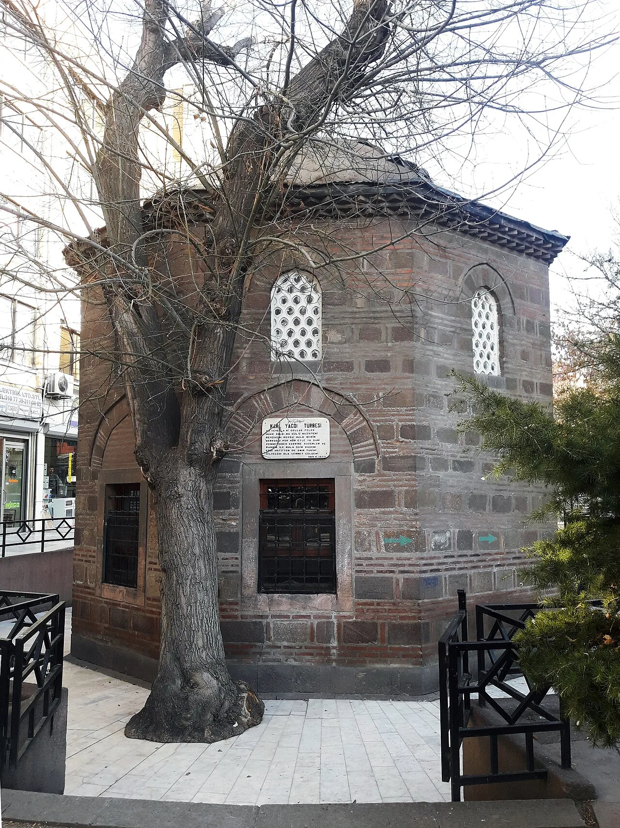 Tomb of Karyağdı Hatun - Ankara
