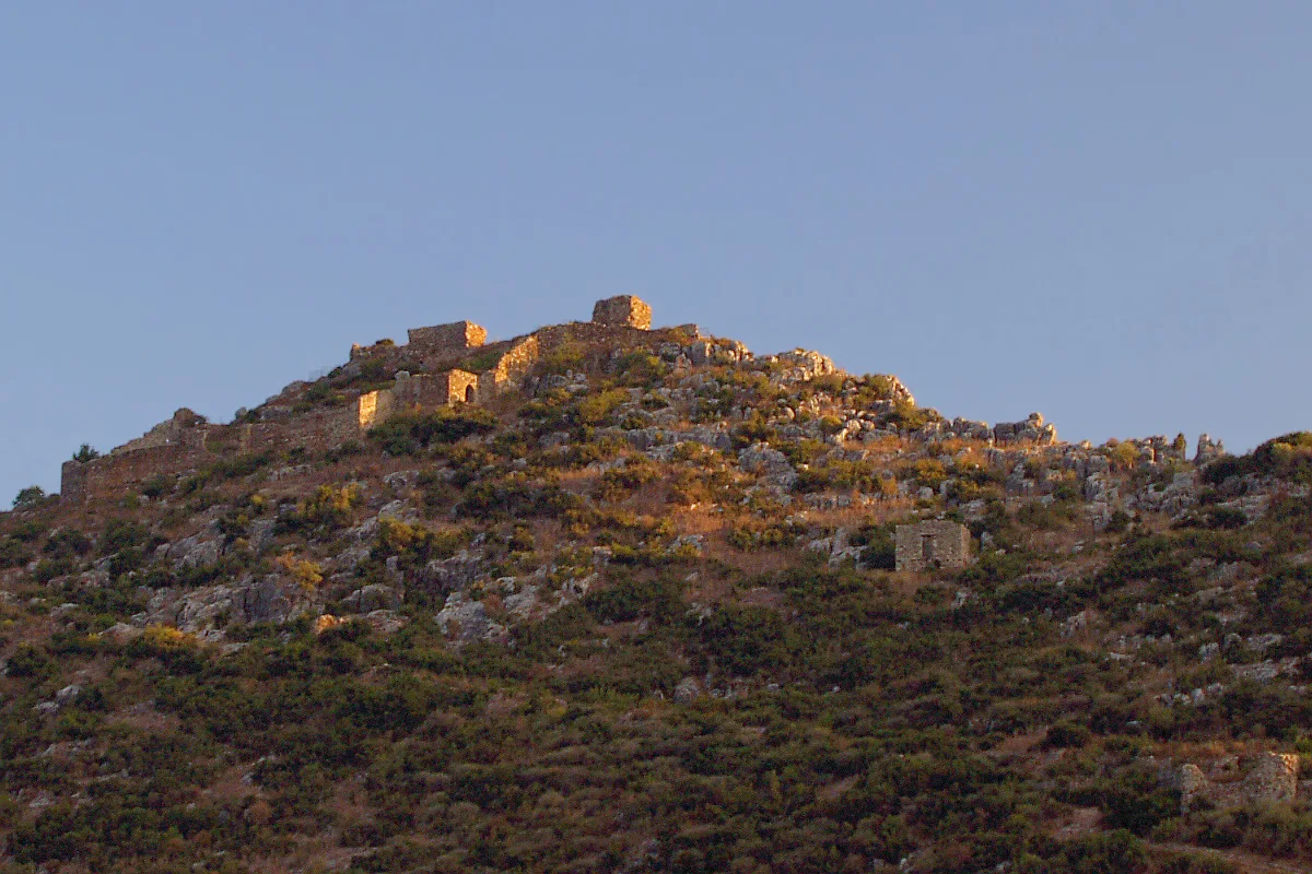 Gazipaşa Kalesi - Antalya