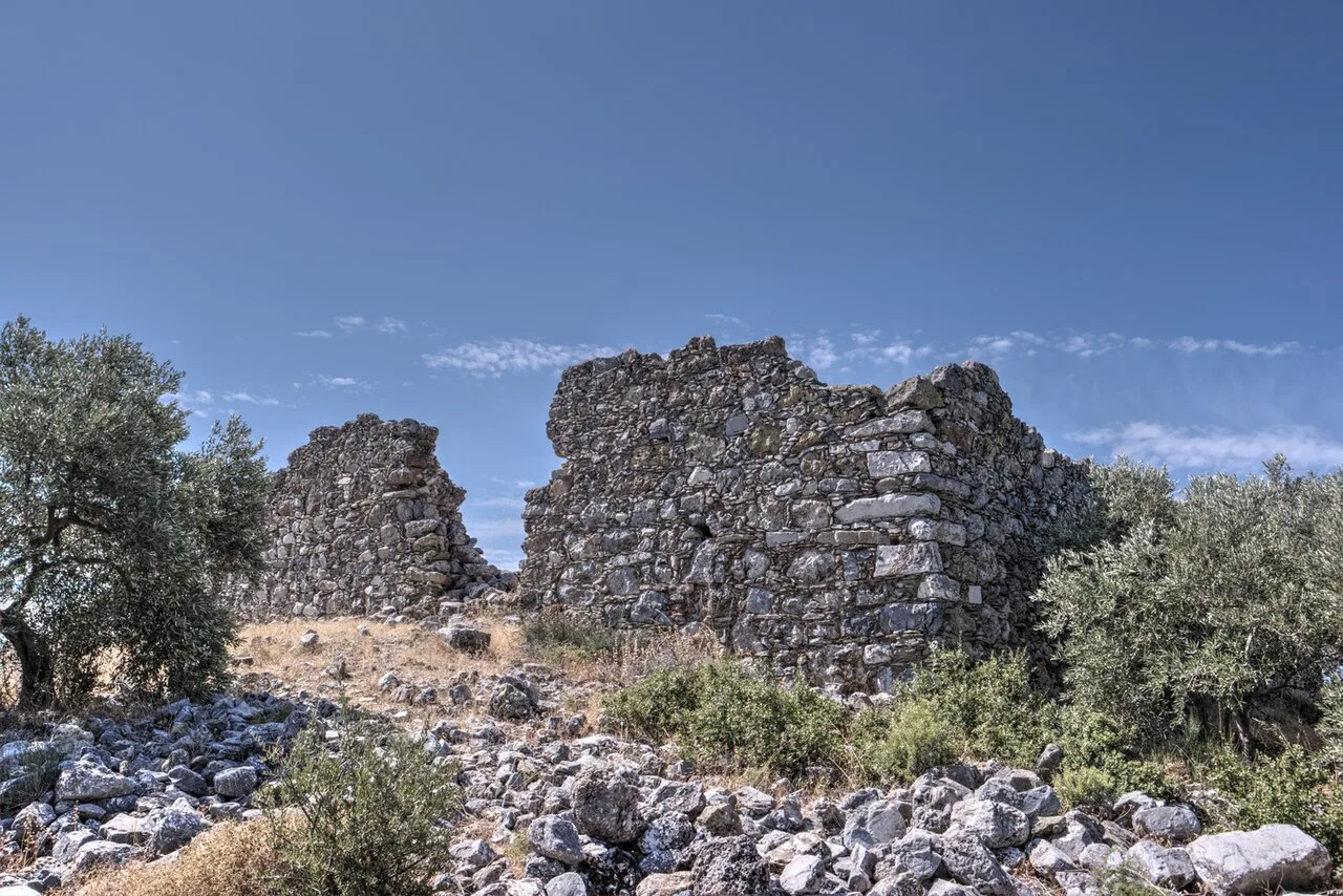Atburgazı Kalesi - Aydın