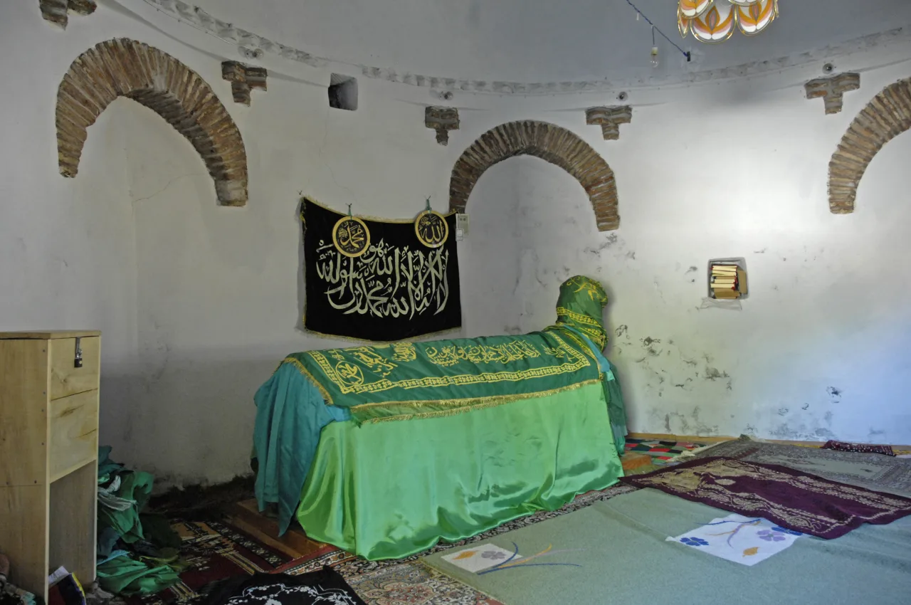 Murat Baba Tomb - Balıkesir