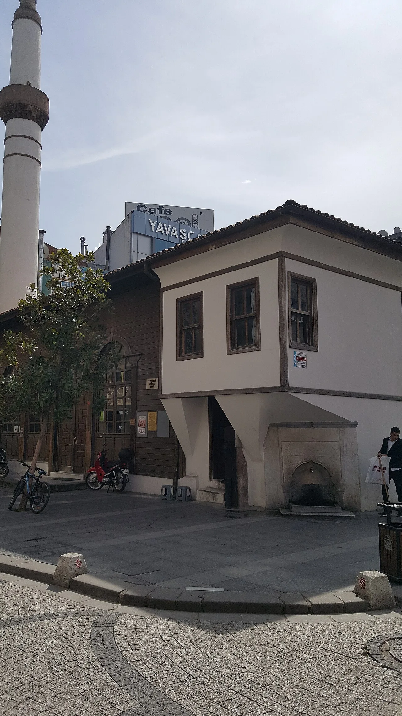 Yeşilli Camii Çeşmesi - Balıkesir