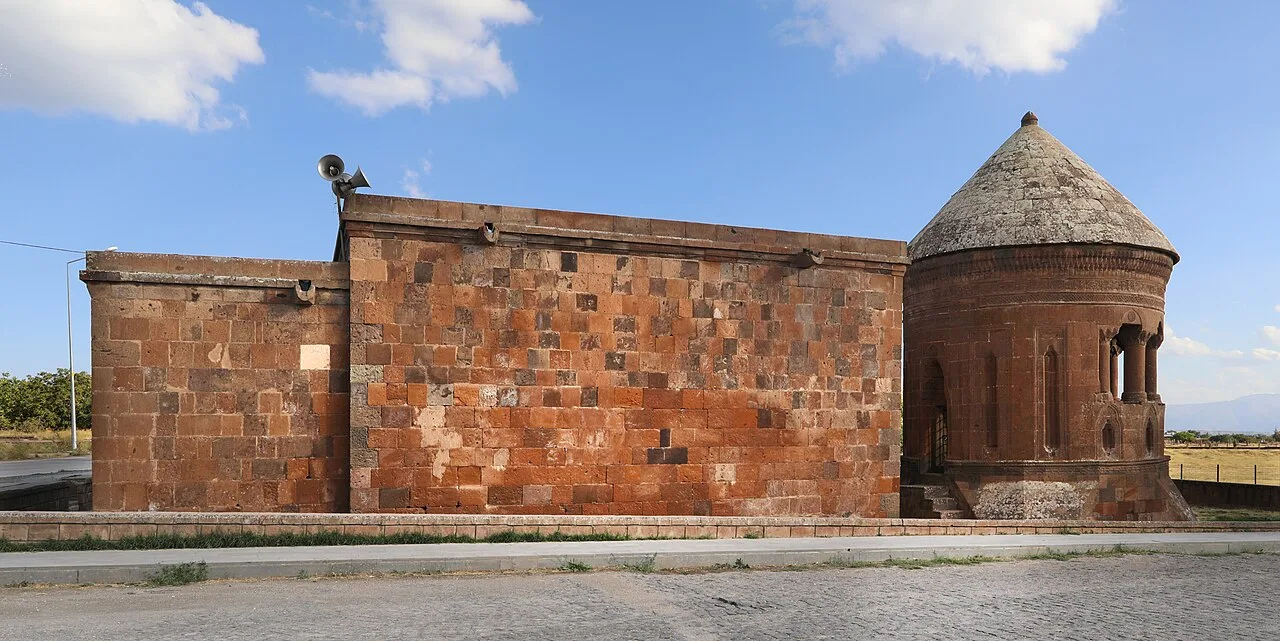 Emir Bayındır Mosque - Bitlis