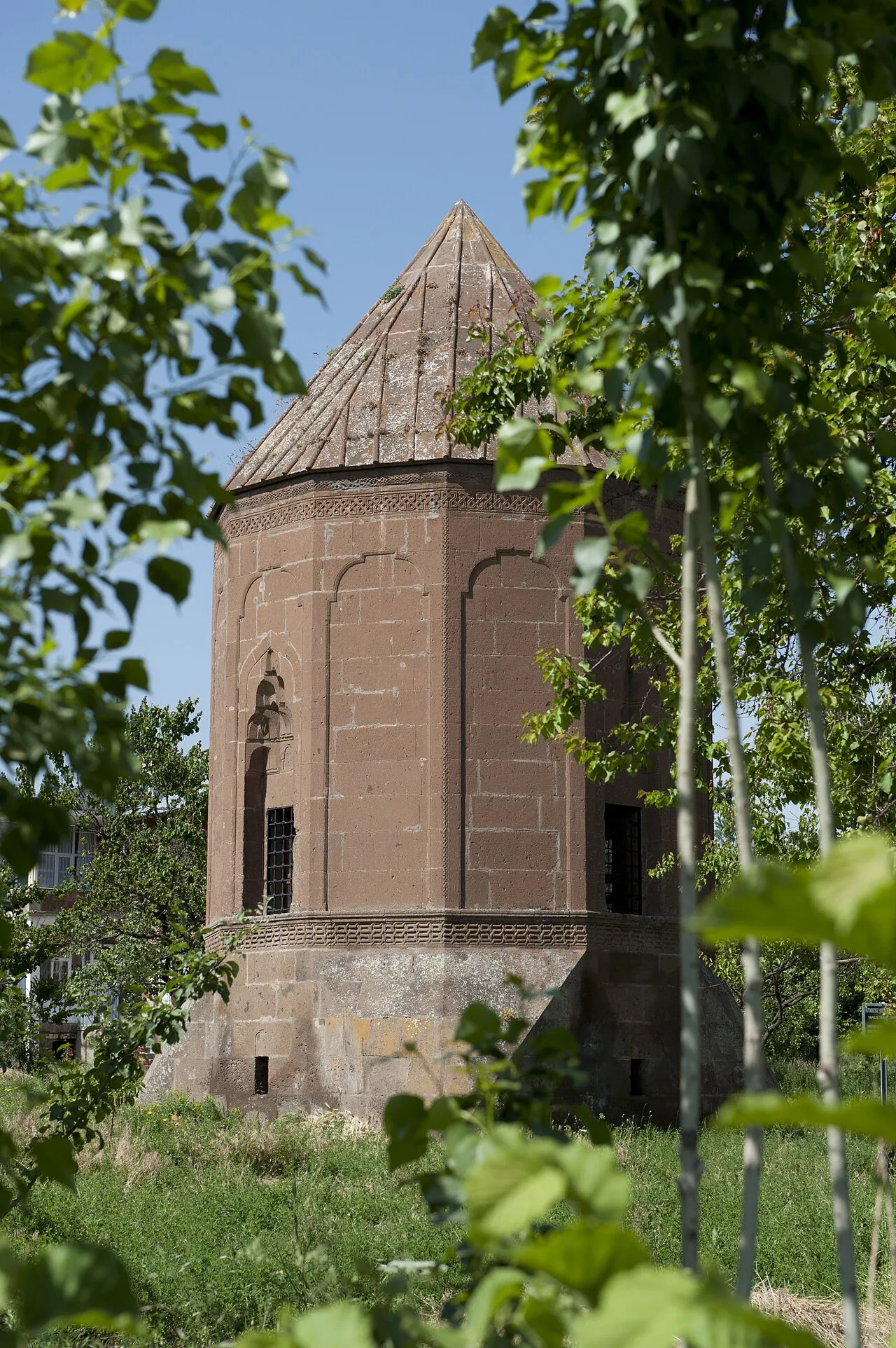 Keşiş Kümbeti - Bitlis