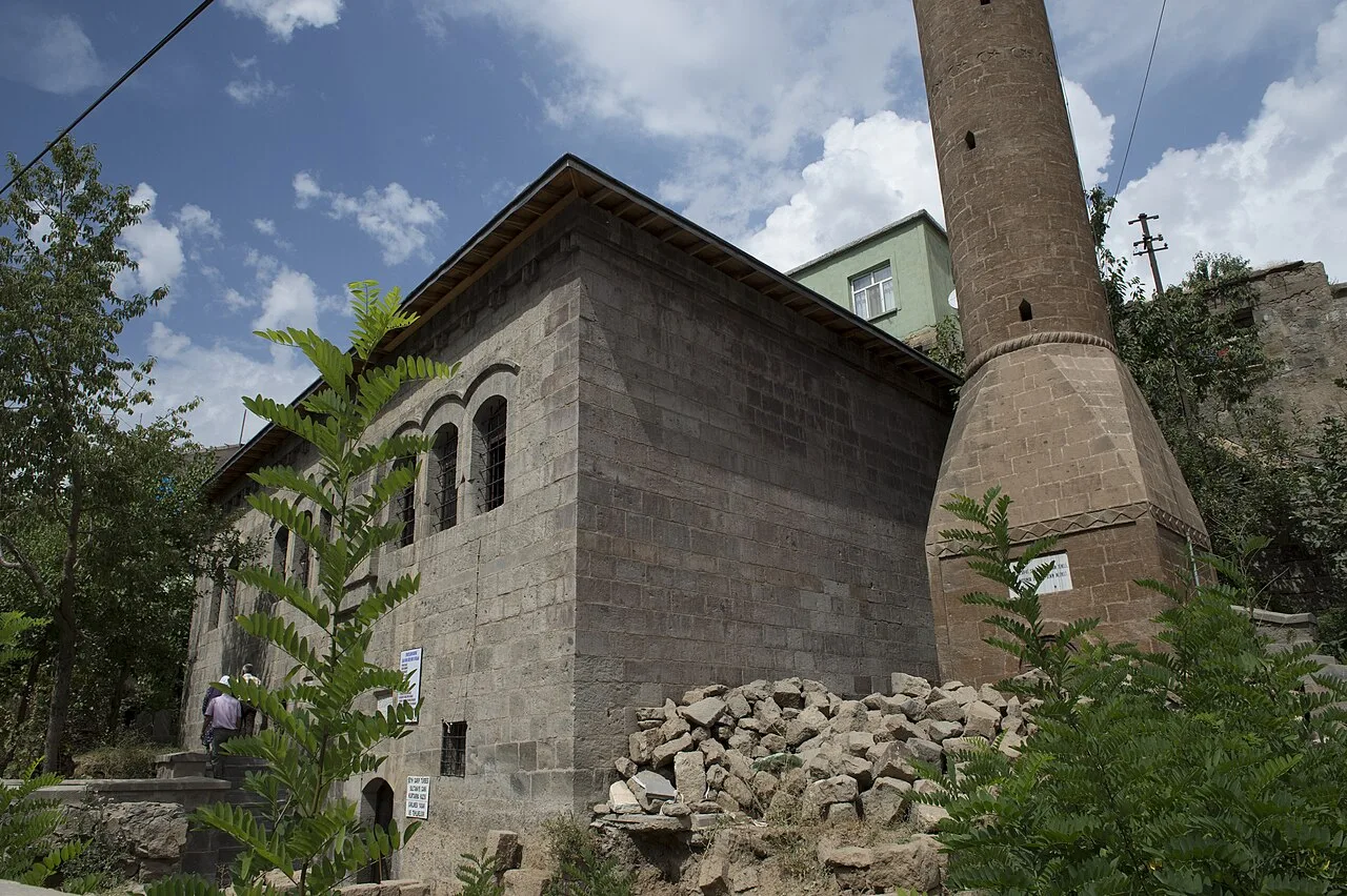 Sultaniye Mosque - Bitlis