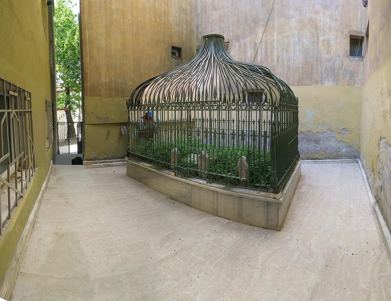 Aşık Yunus Türbesi - Bursa