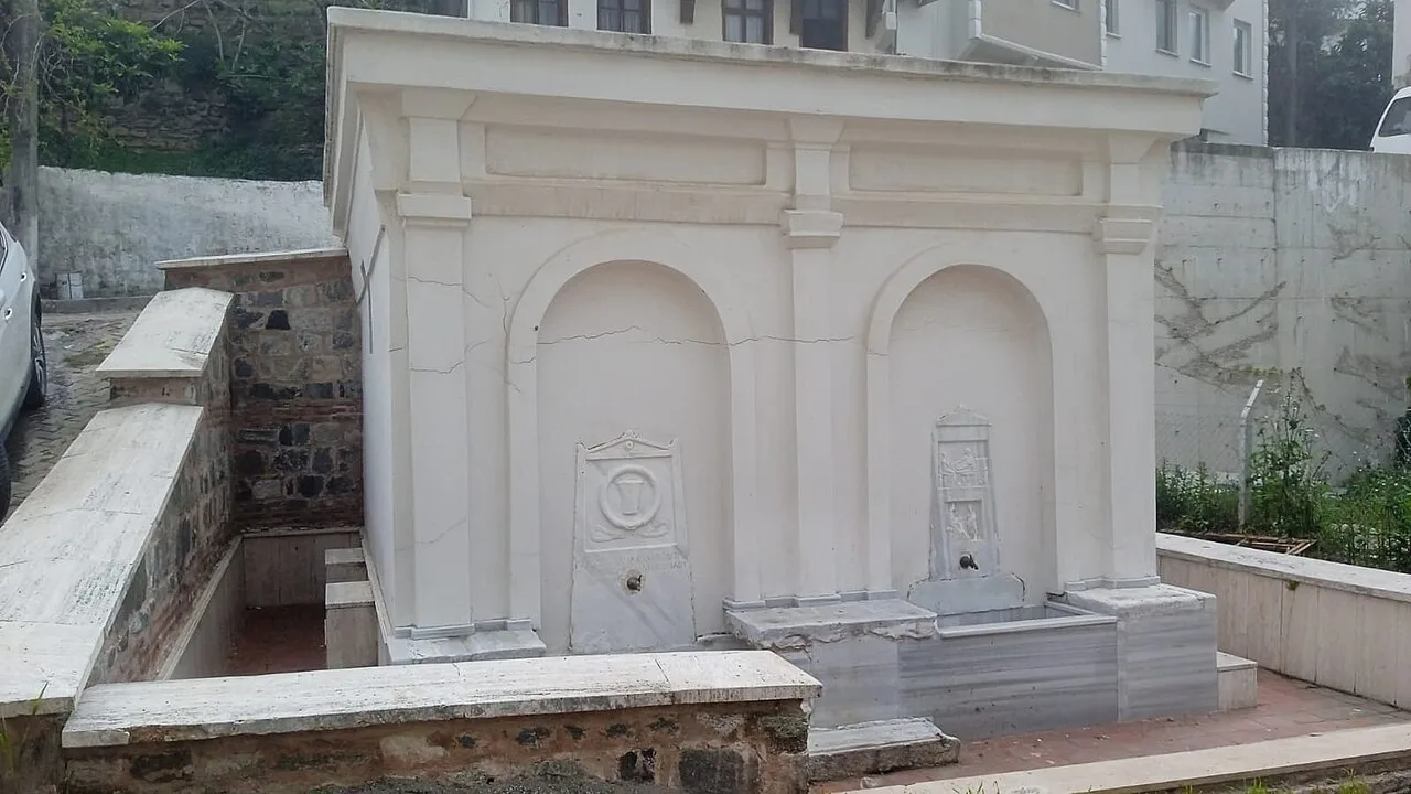 Sofalı Çeşme (Tirilye) - Bursa