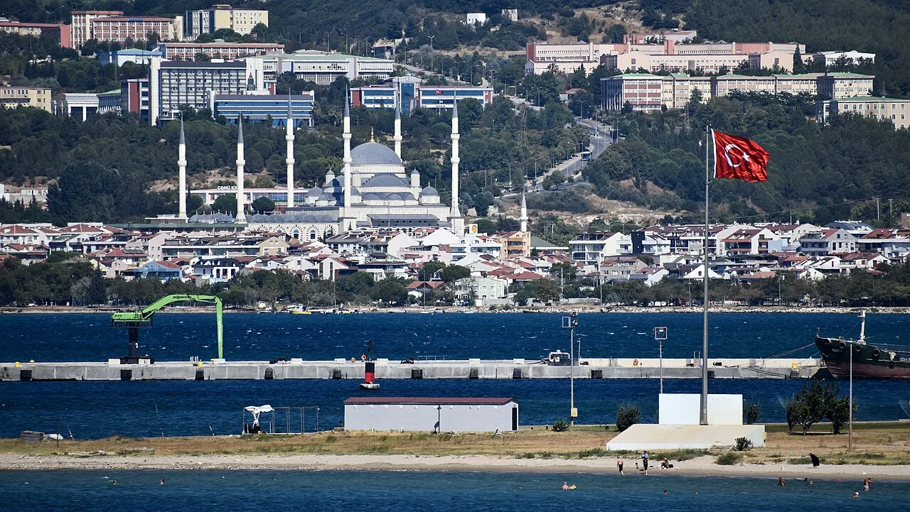 18 Mart Hatime Ana Ulu Mosque - Çanakkale