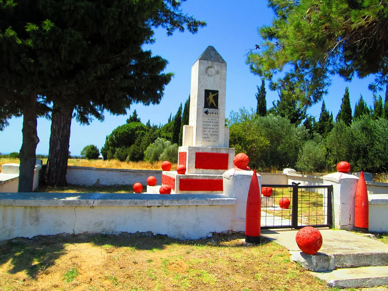 Akbaş Şehitliği Anıtı - Çanakkale