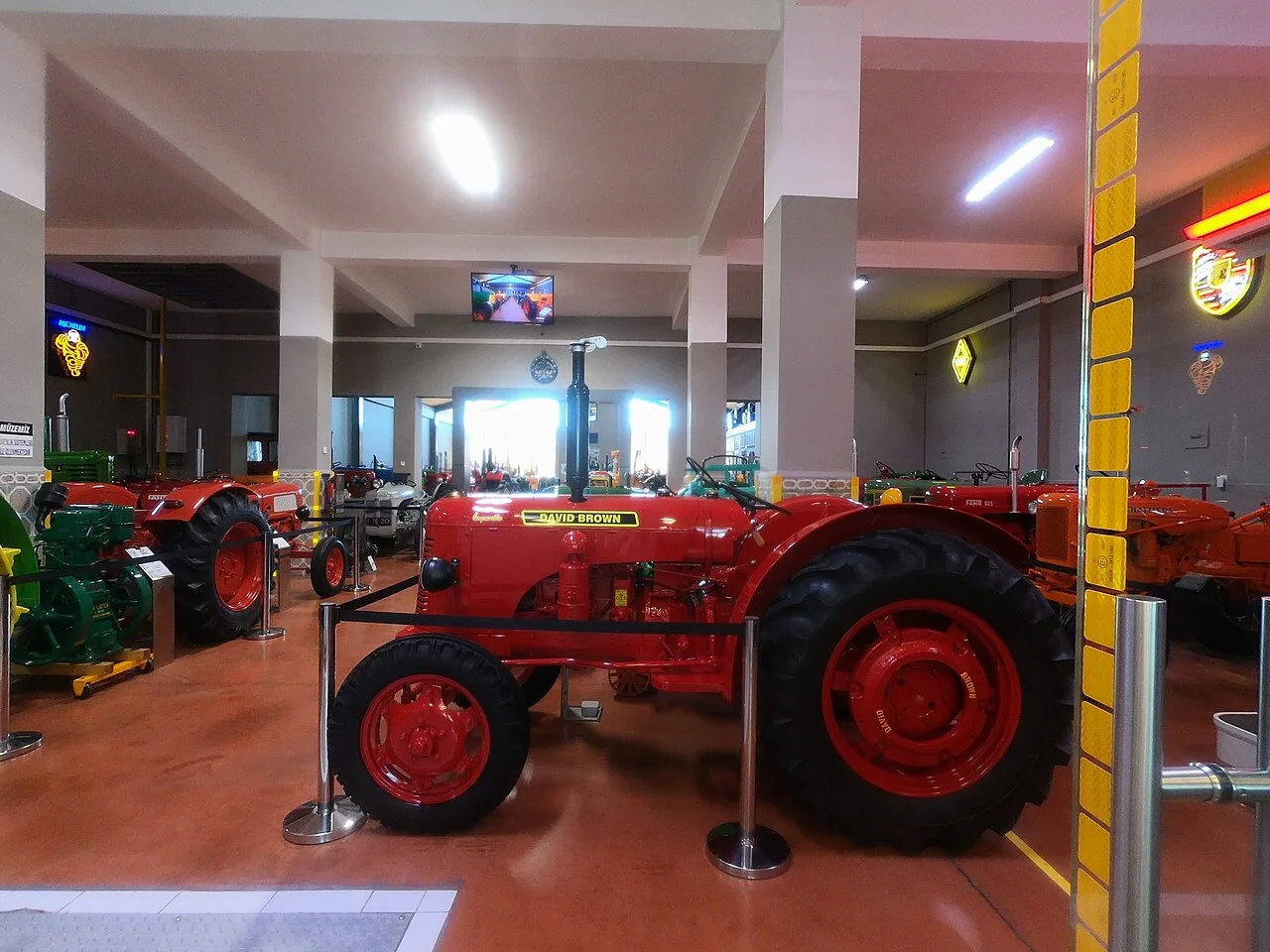 Antique Tractor Museum - Çanakkale