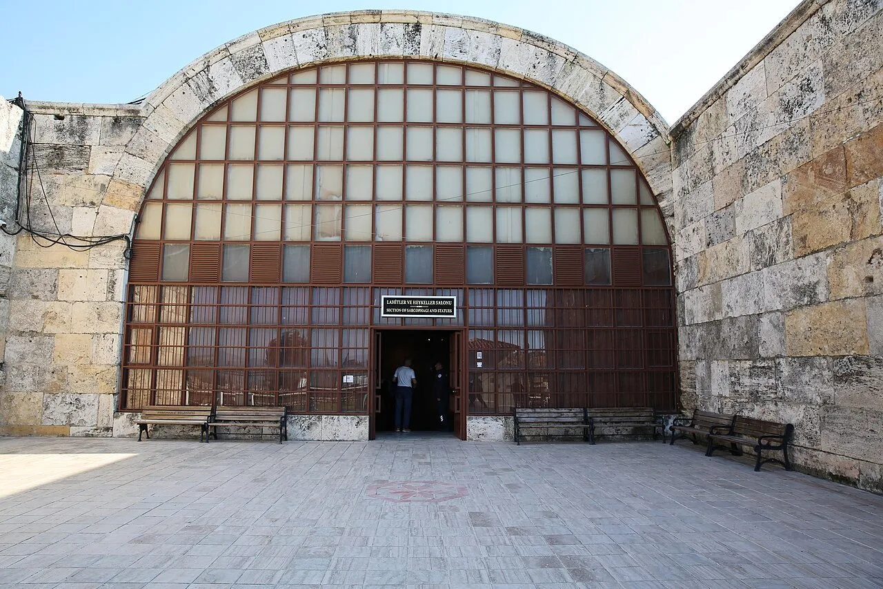 Pamukkale Archeology Museum - Denizli