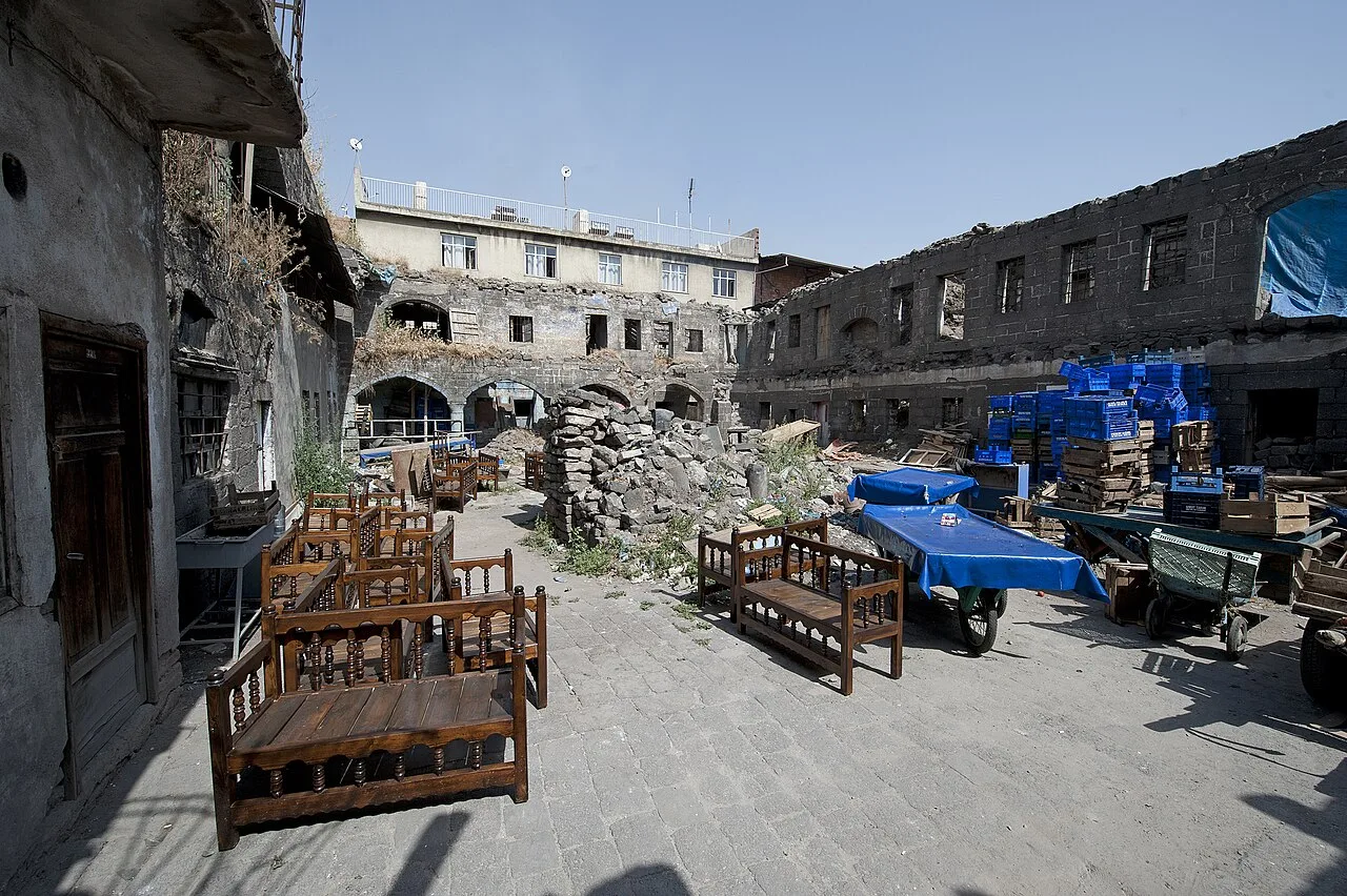 Çifte Inn - Diyarbakır