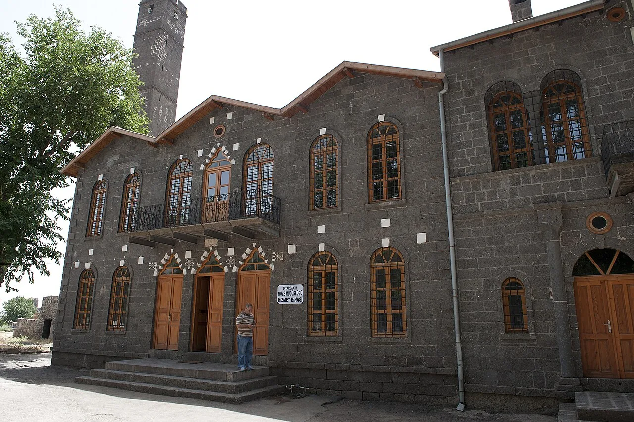 Eski Defterdarlık Binası, Diyarbakır - Diyarbakır