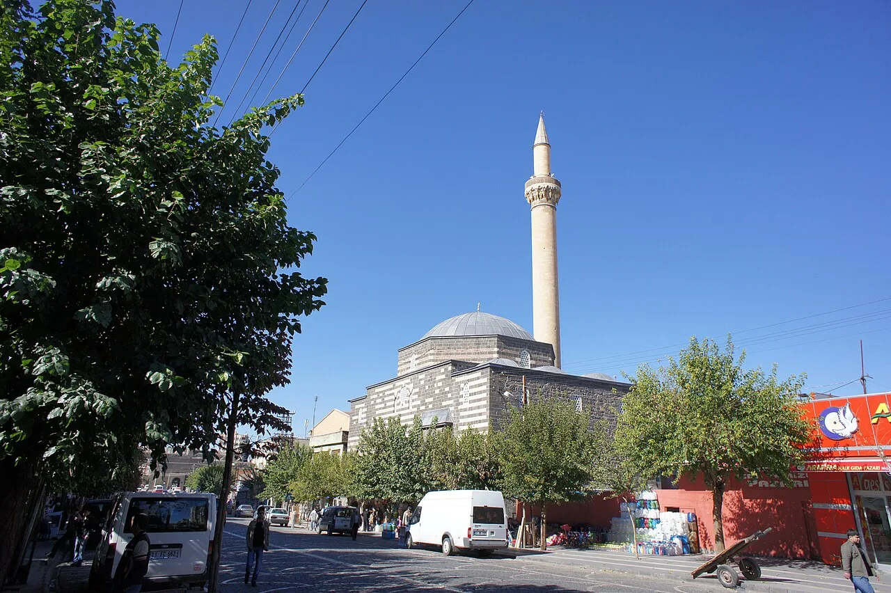 Melek Ahmed Pasha Mosque - Diyarbakır