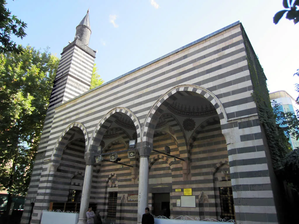 Nebi Mosque - Diyarbakır