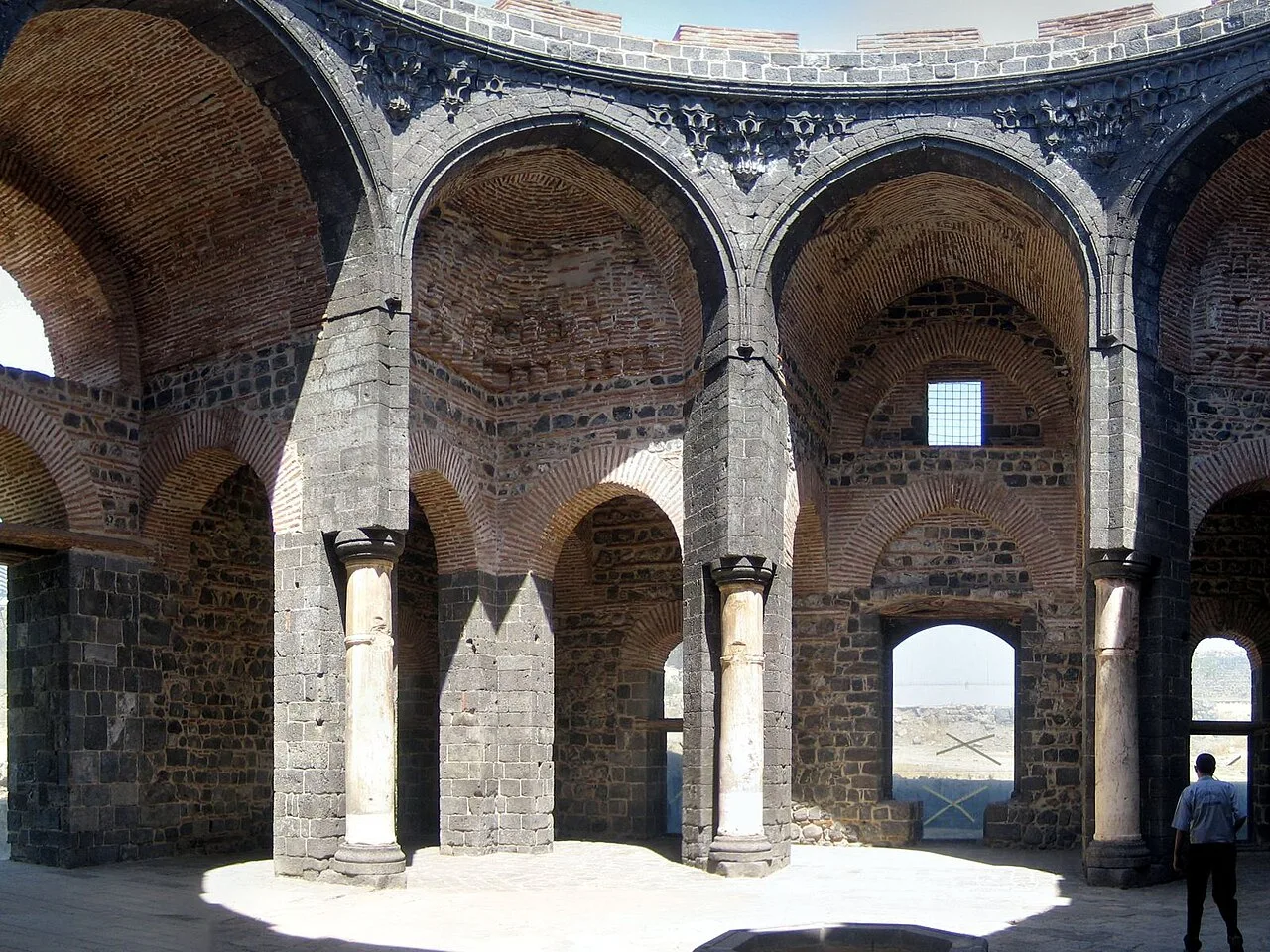 Saint George Kilisesi - Diyarbakır