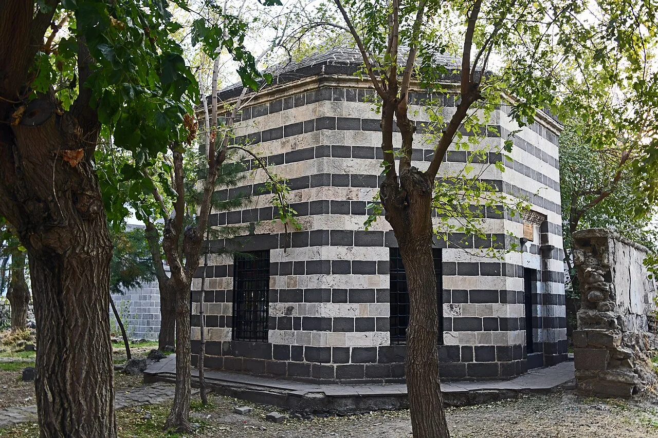 Zincirkıran Tomb - Diyarbakır