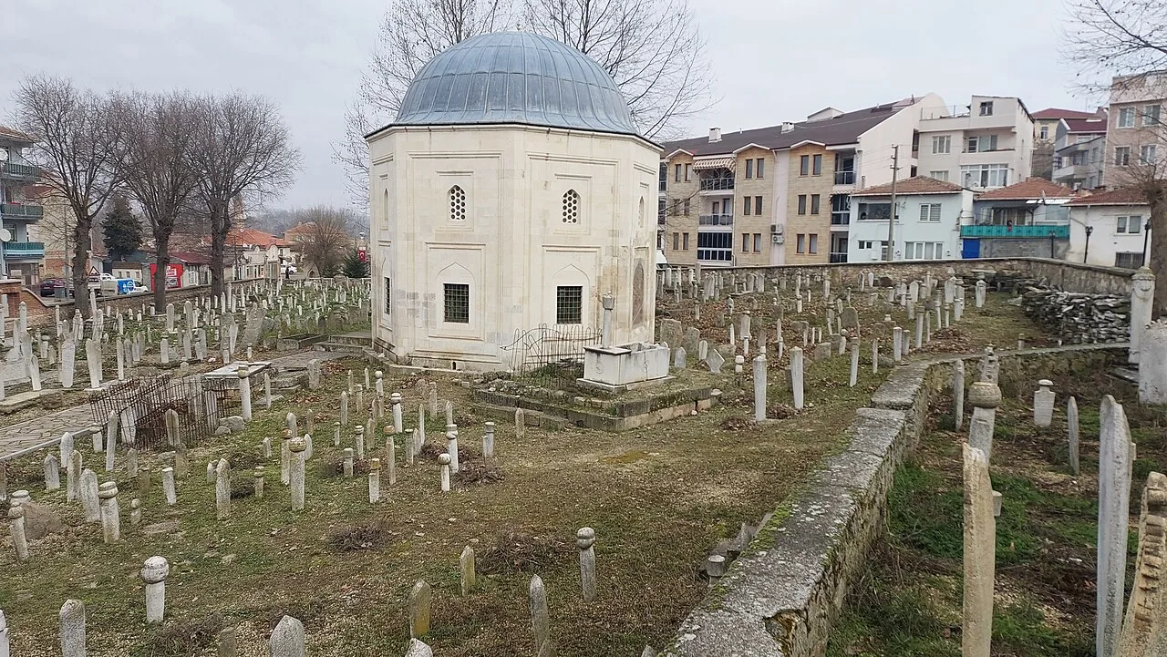 Beylerbeyi Camii Haziresi, Edirne - Edirne