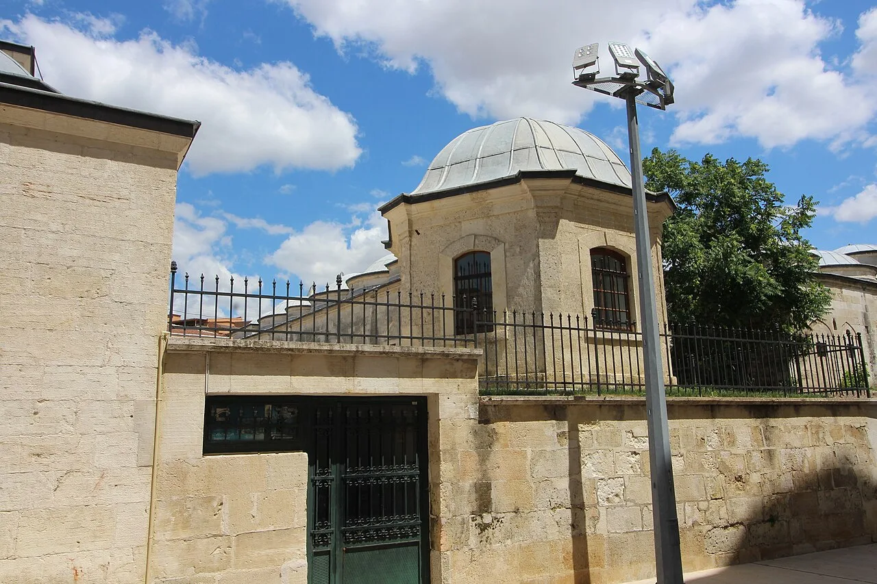 Hacı İzzet Pasha Tomb - Edirne
