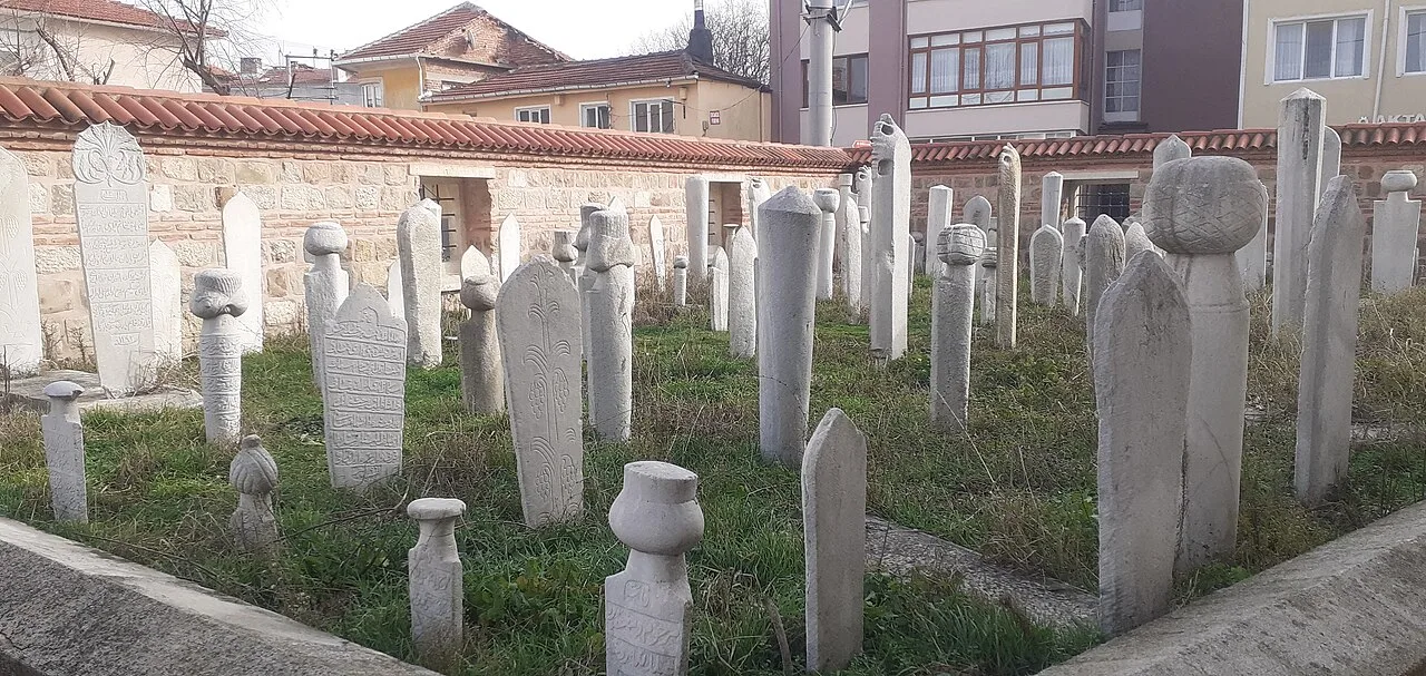 Kuşçu Doğan Camii Haziresi - Edirne