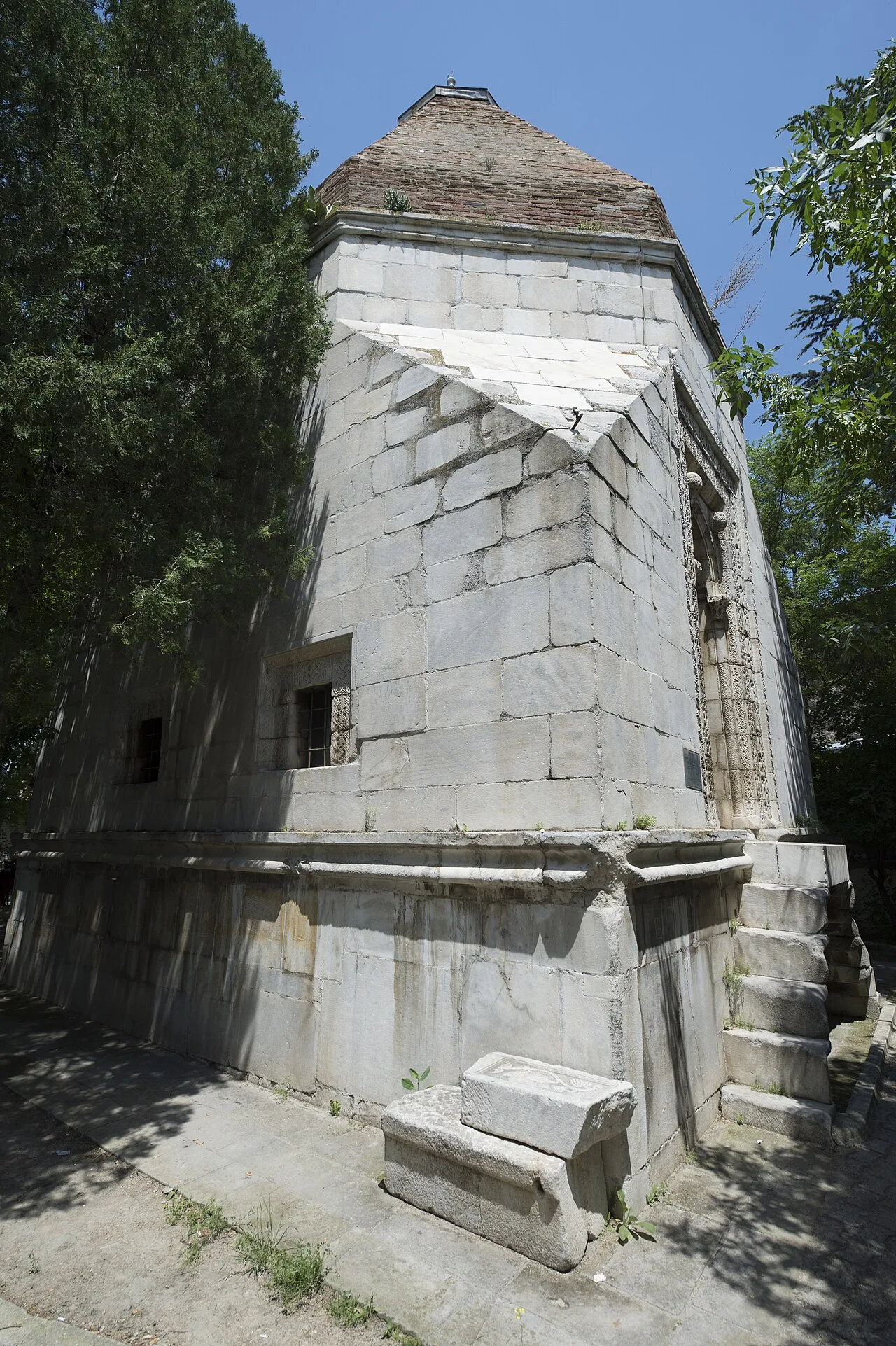 Alemşah Türbesi, Sivrihisar - Eskişehir