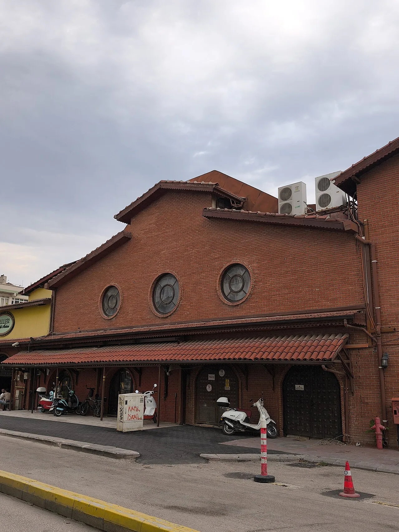Eski Yaş Sebze ve Meyve Hali, Eskişehir - Eskişehir