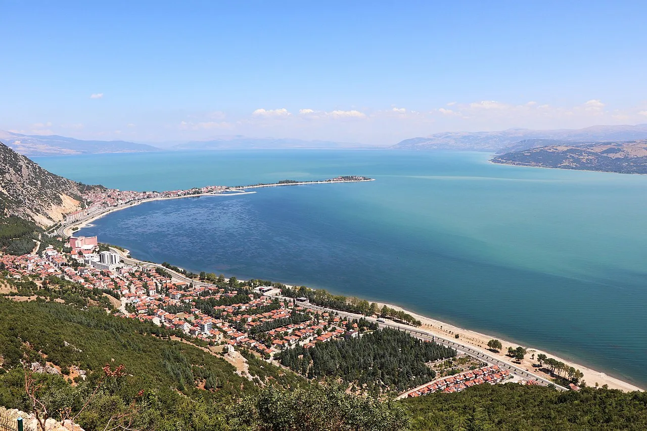 Eğirdir railway station - Isparta