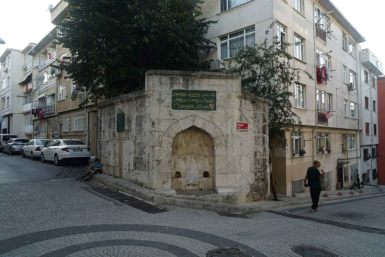 Abbas Ağa Çeşmesi, Zeynep Kamil - İstanbul