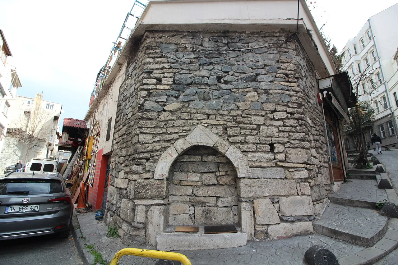 Abdulbaki Ağa Çeşmesi - İstanbul