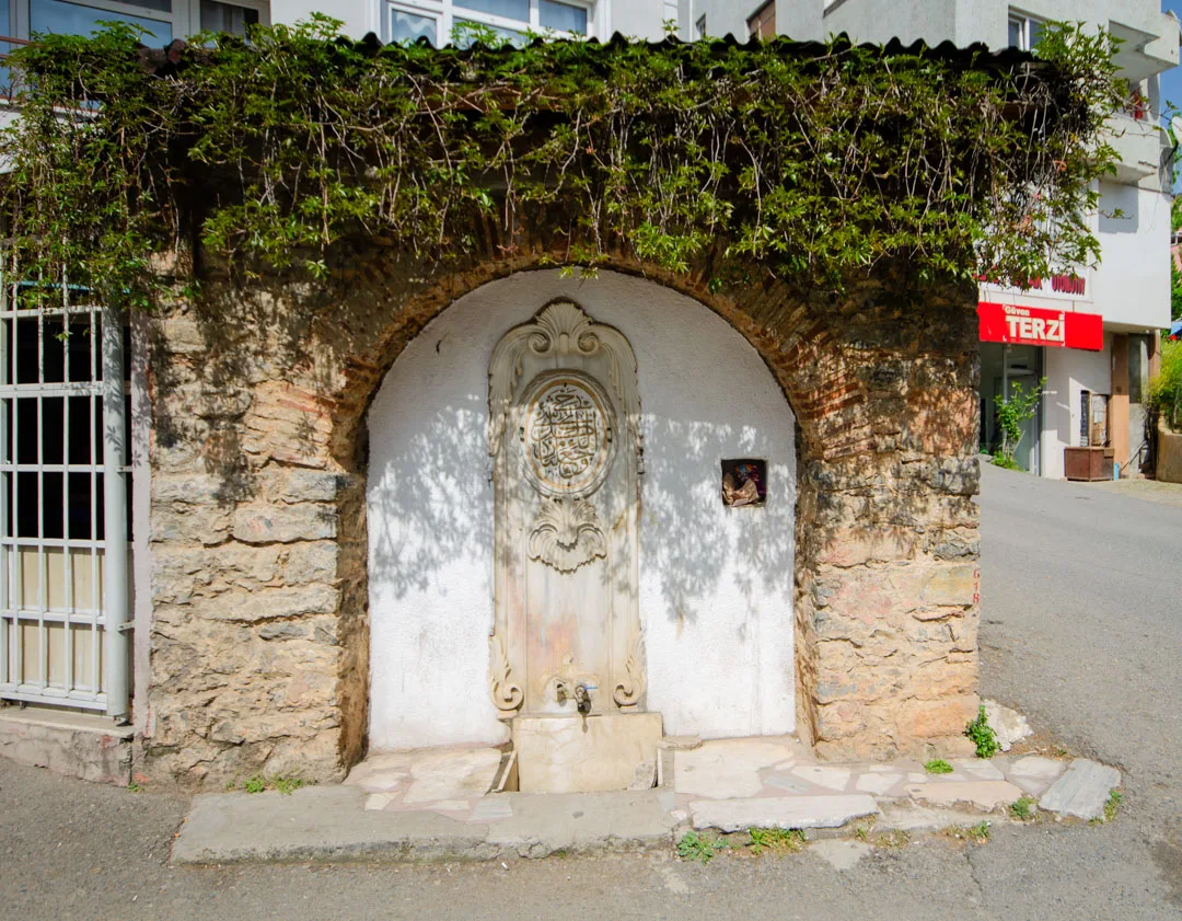 Lower Hacı Kâhya Street Fountain - İstanbul