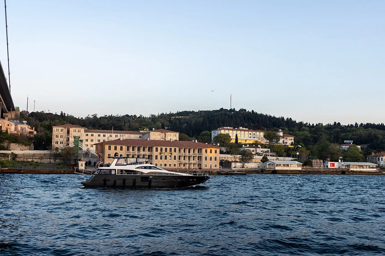 Askeriye Komutanlık Binası - İstanbul