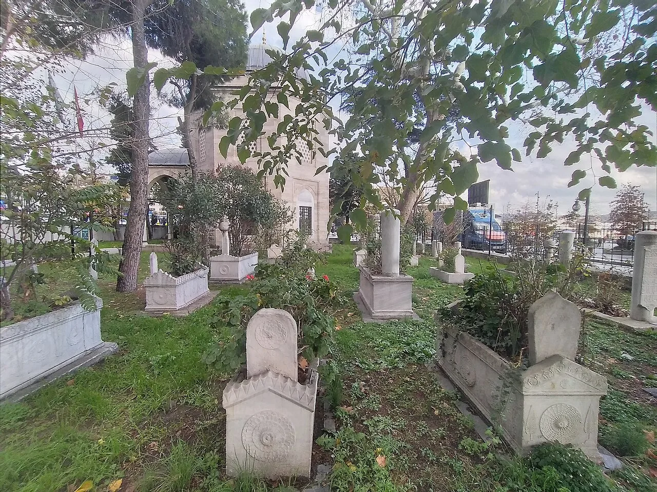 Barbaros Hayrettin Paşa Türbesi Haziresi - İstanbul