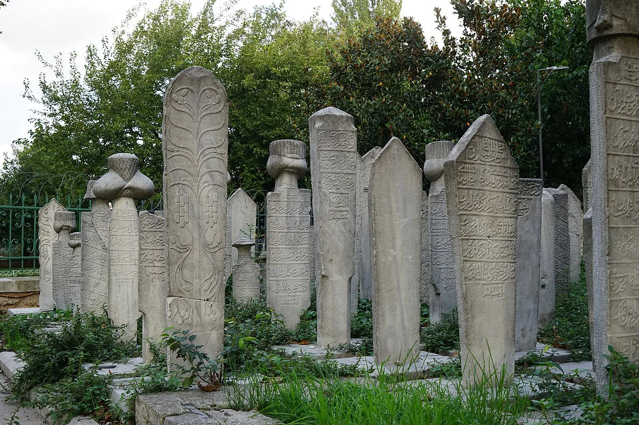 Burmalı Mescit Haziresi - İstanbul