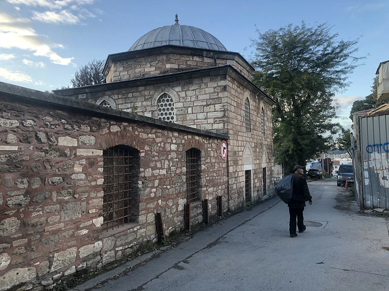 Cenderrecizade Muhittin Çelebi Tomb - İstanbul