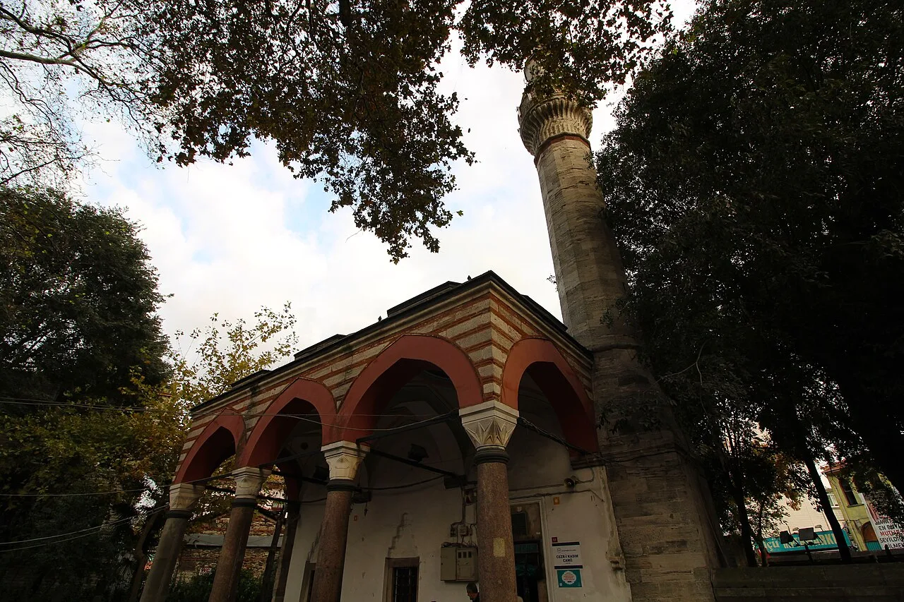 Cezeri Kasım Pasha Mosque - İstanbul