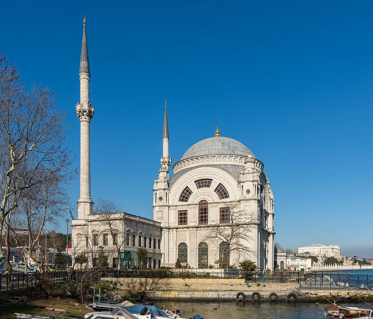 Dolmabahçe Mosque - İstanbul