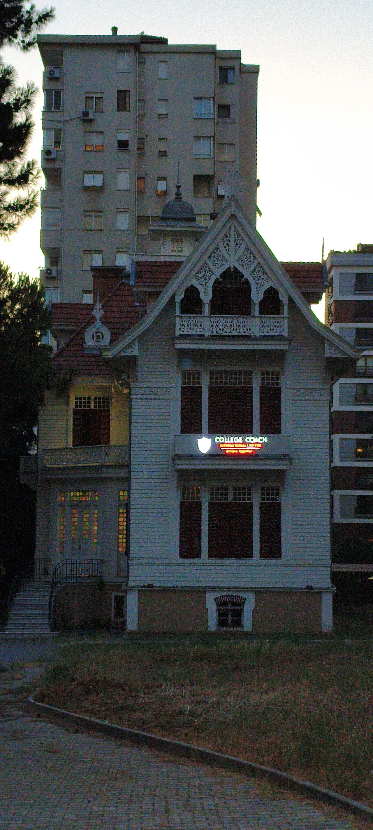 Erenköy Arif Hikmet Paşa Köşkü - İstanbul