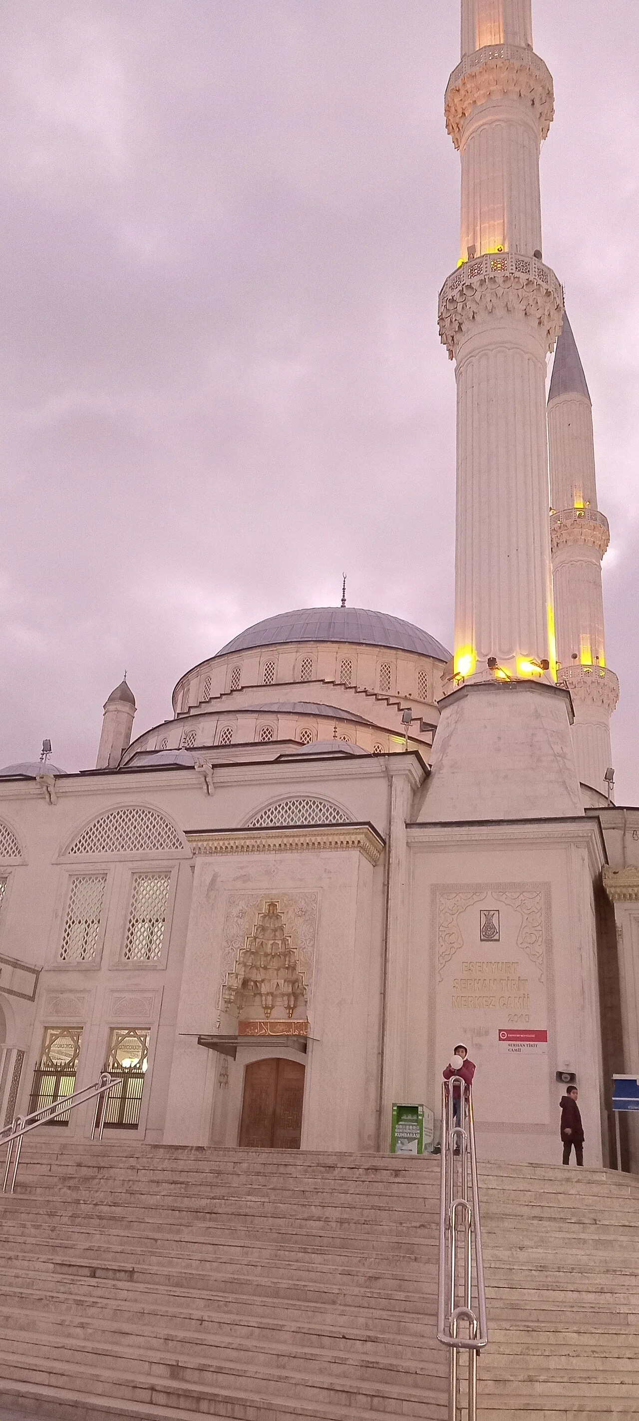 Esenyurt Tarihi Merkez Camii - İstanbul