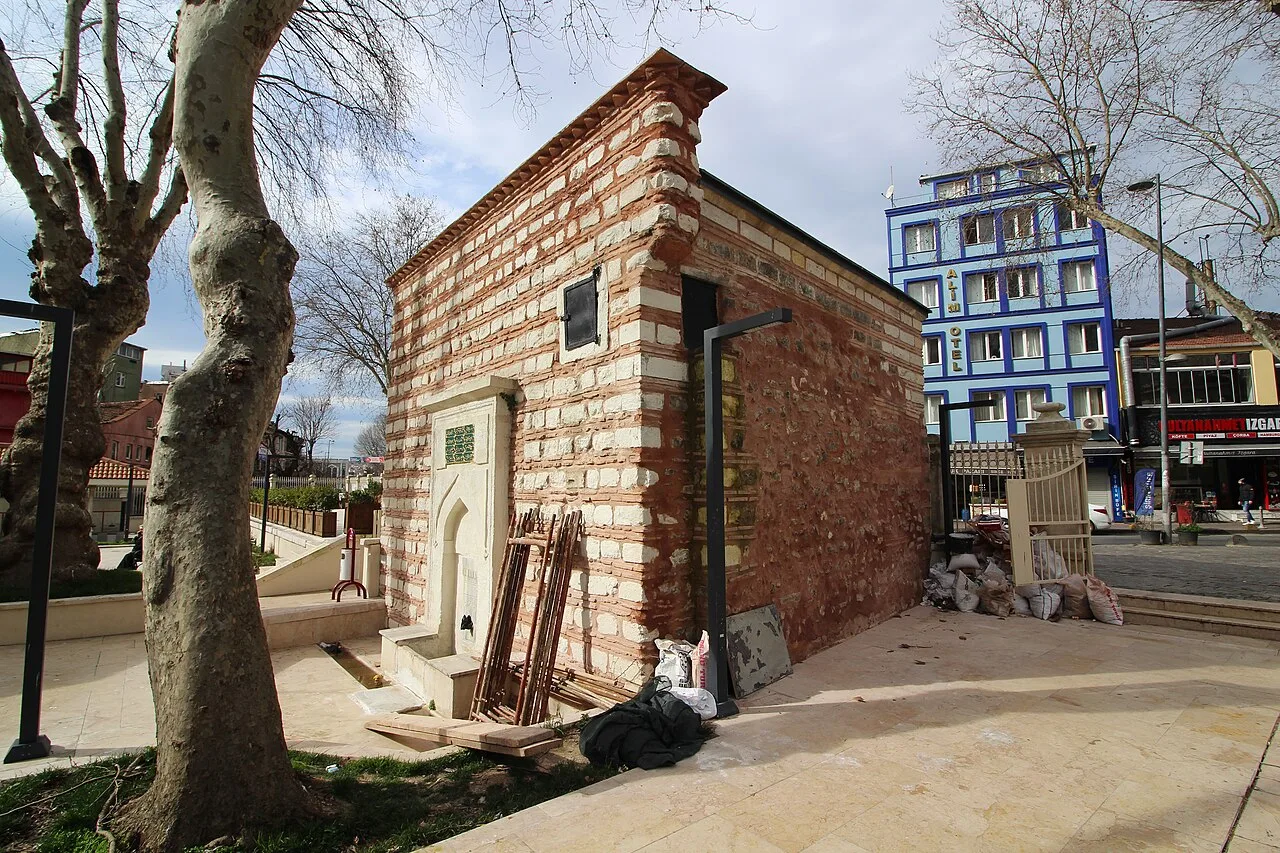 Feyzullah Efendi Çeşmesi, Kasımpaşa - İstanbul