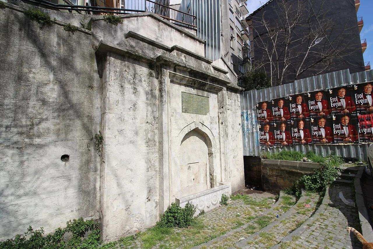 Hacı Beşir Ağa Çeşmesi, Gümüşsuyu - İstanbul