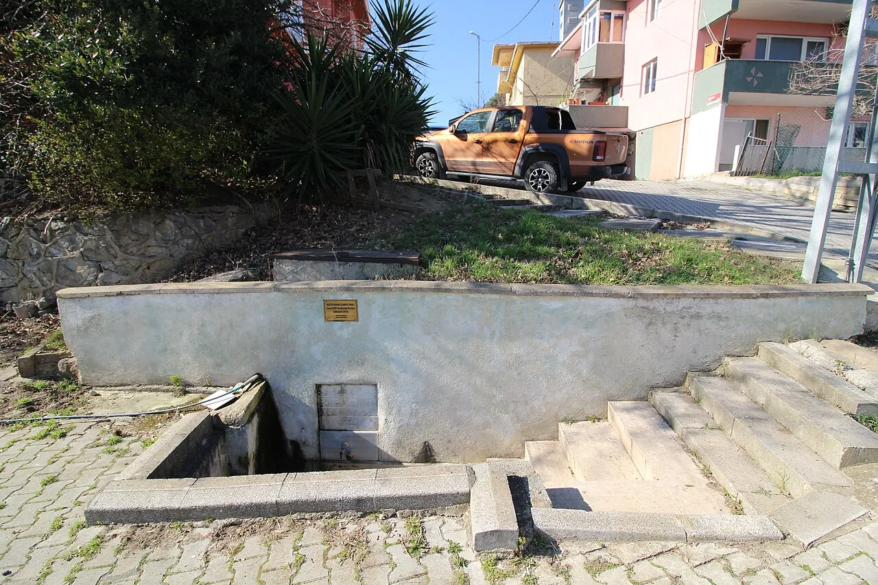 Hacı Nefis Hanım Çeşmesi - İstanbul