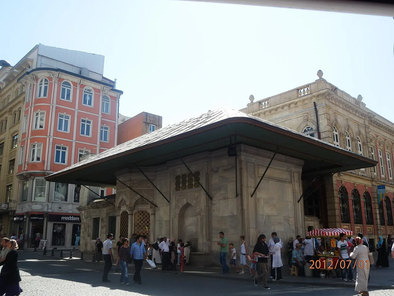 Hatice Turhan Valide Çeşmesi - İstanbul