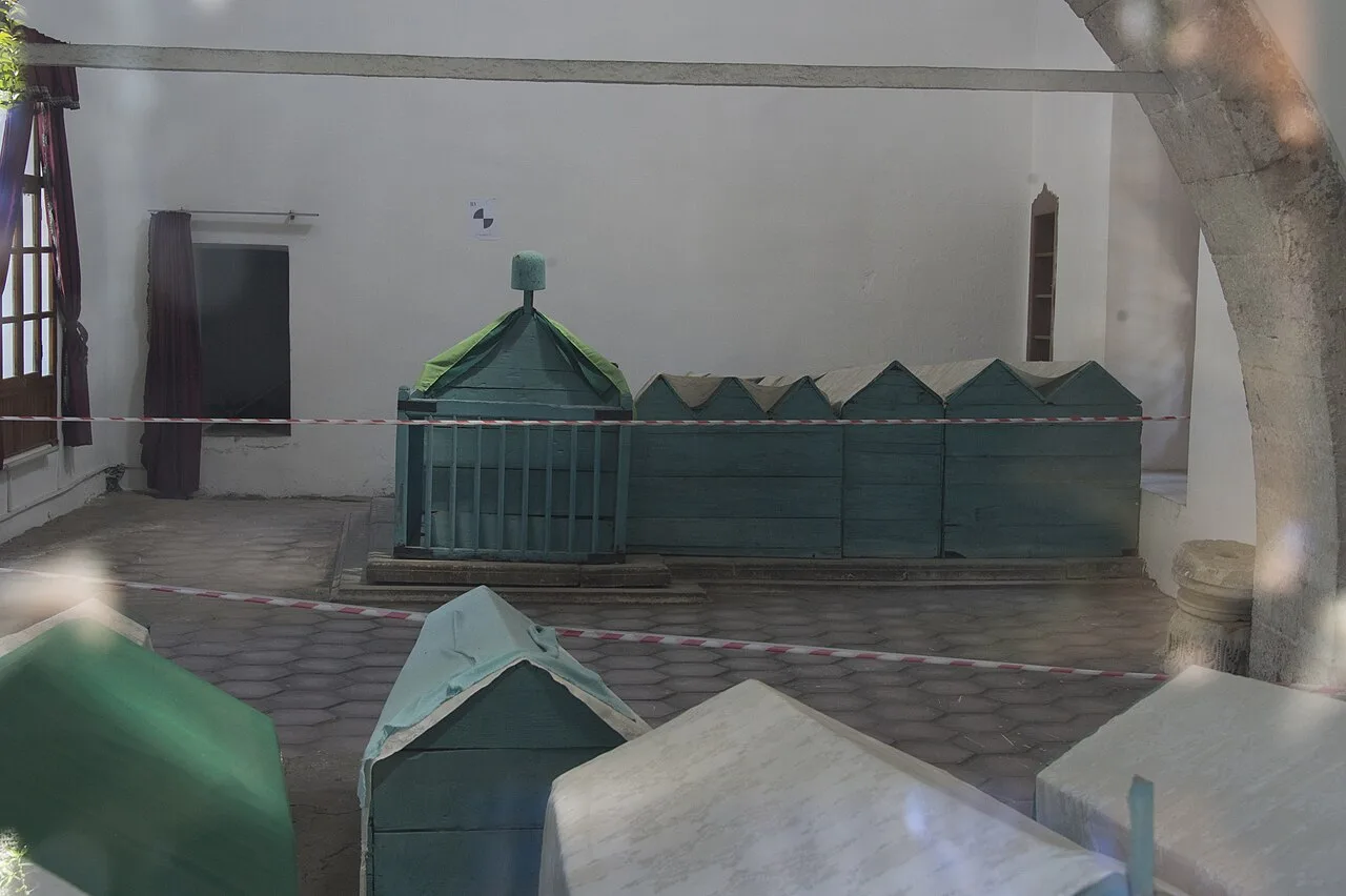Hekimoğlu Ali Paşa Camii Çeşmesi - İstanbul