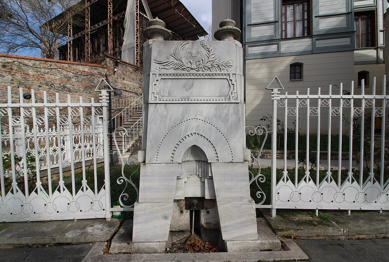 II. Abdülhamid Çeşmesi, Şeyh Zafir Külliyesi - İstanbul