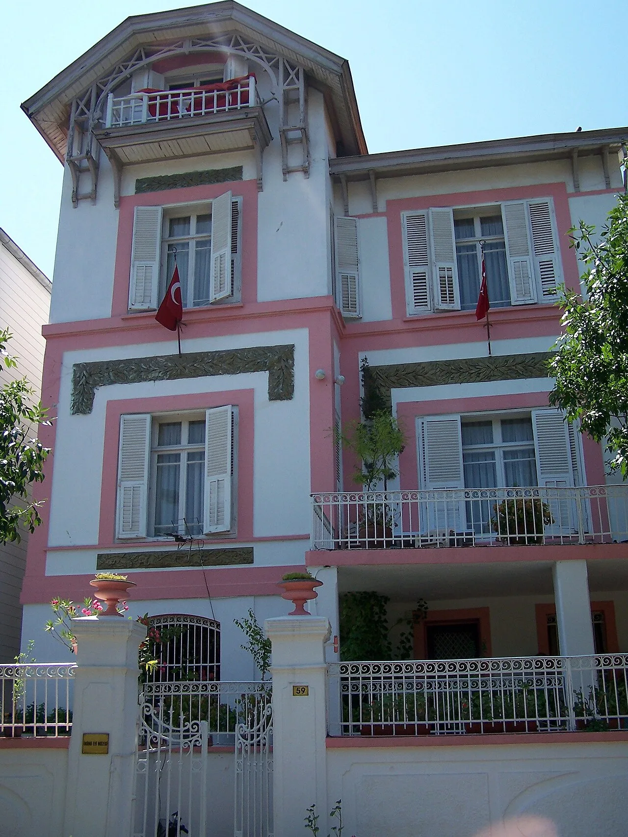 İsmet İnönü House Museum - İstanbul